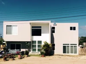 Modern Home!