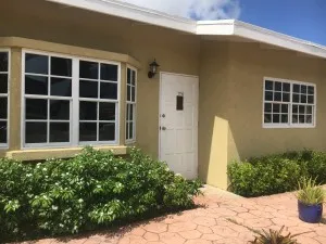 Nice Home with Apartment!