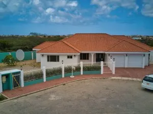 Charming Villa with an apartment in Ponton.
